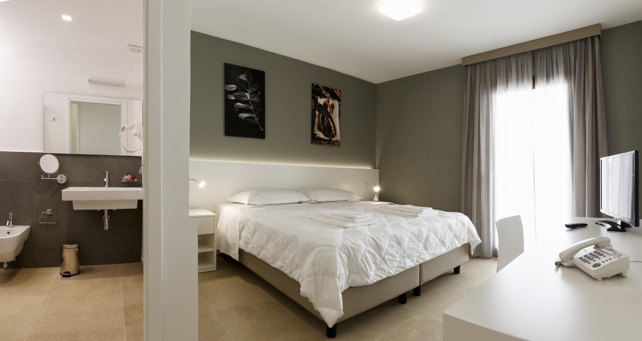 Southeast Hotel Chiaramonte Gulfi Ngoại thất bức ảnh